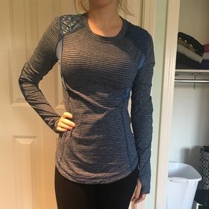 Lululemon quilt patch shirt